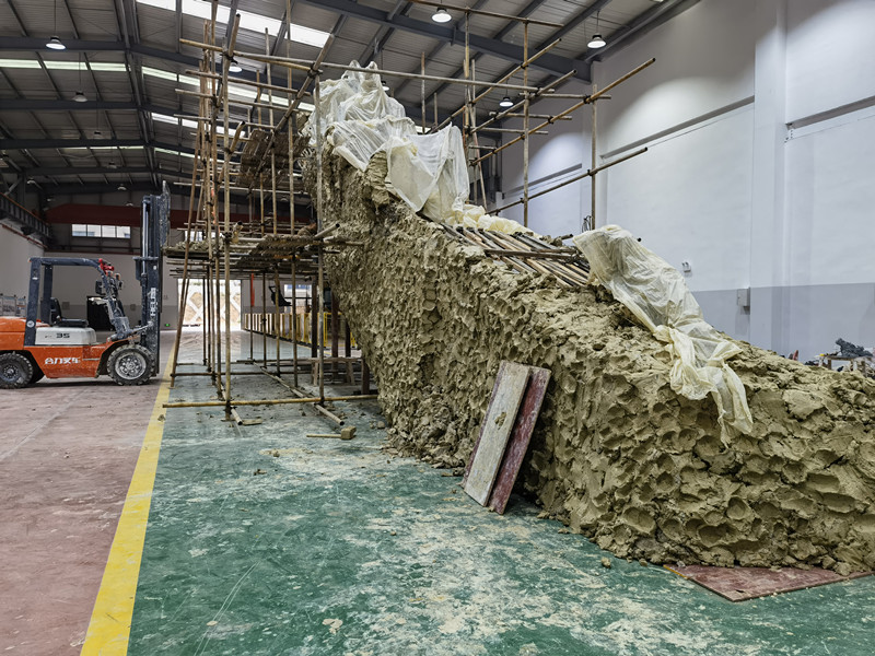 ��¦ɽ����������չ����Ŀ